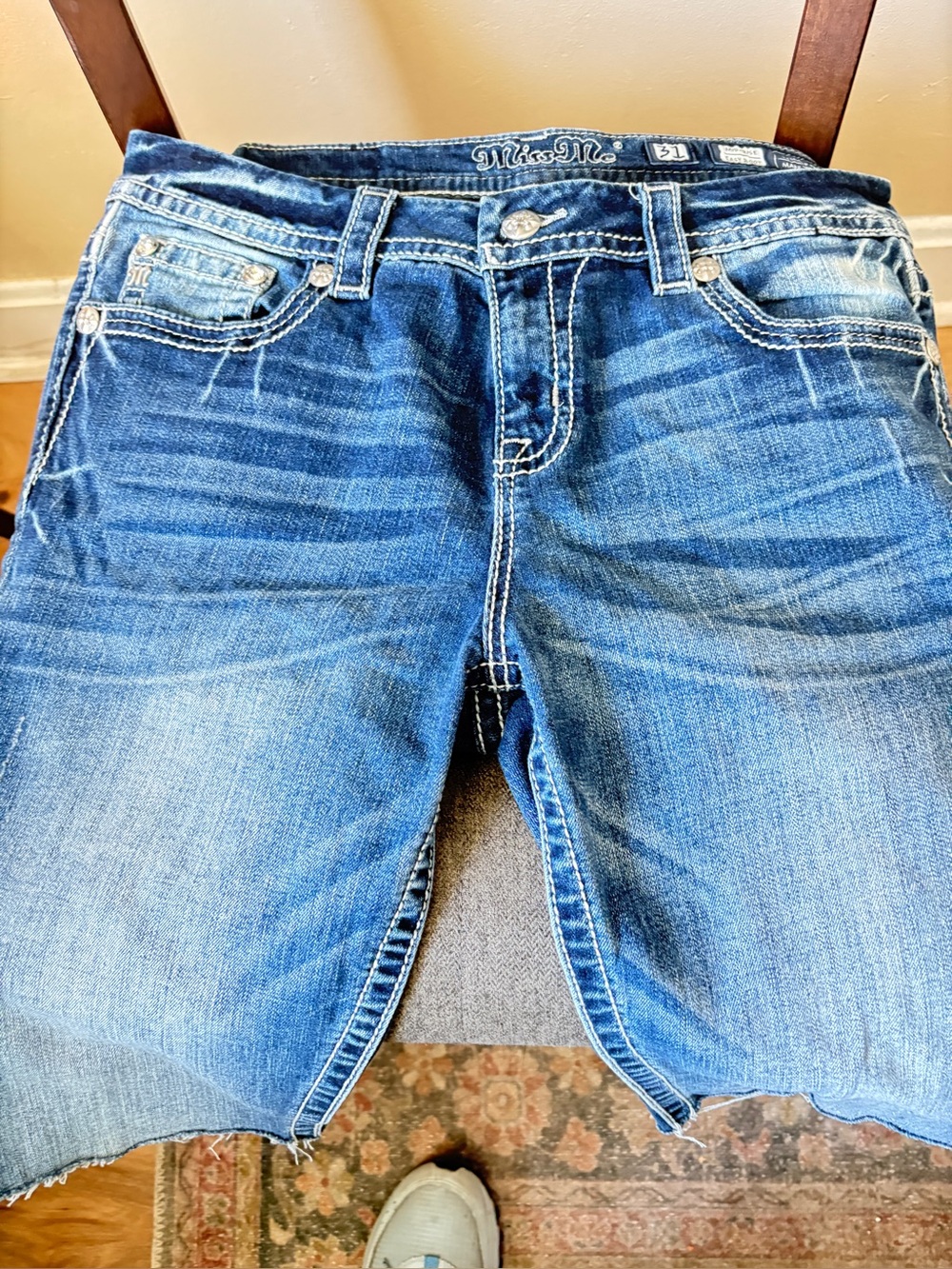 Miss Me denim jean shorts. Embellished. Bling. Cut offs. Sz31/12